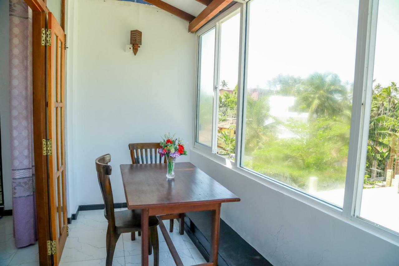 Coconut Hill Homestay Mirissa Exterior foto