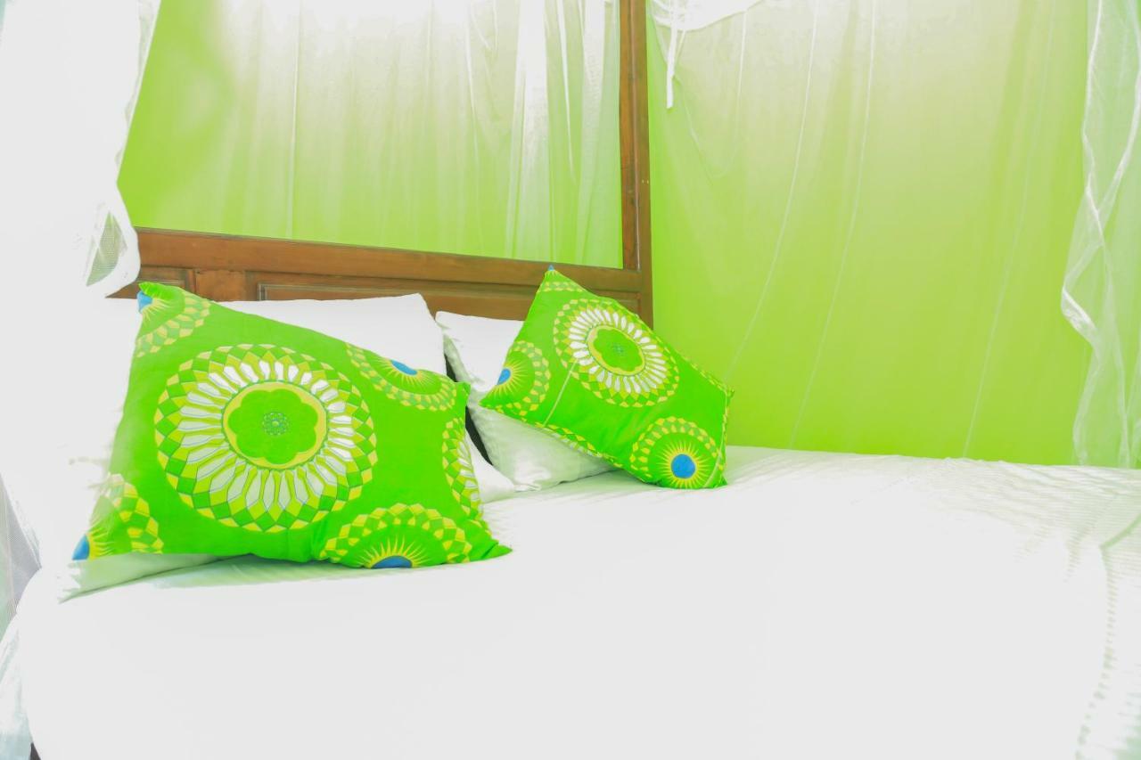 Coconut Hill Homestay Mirissa Exterior foto